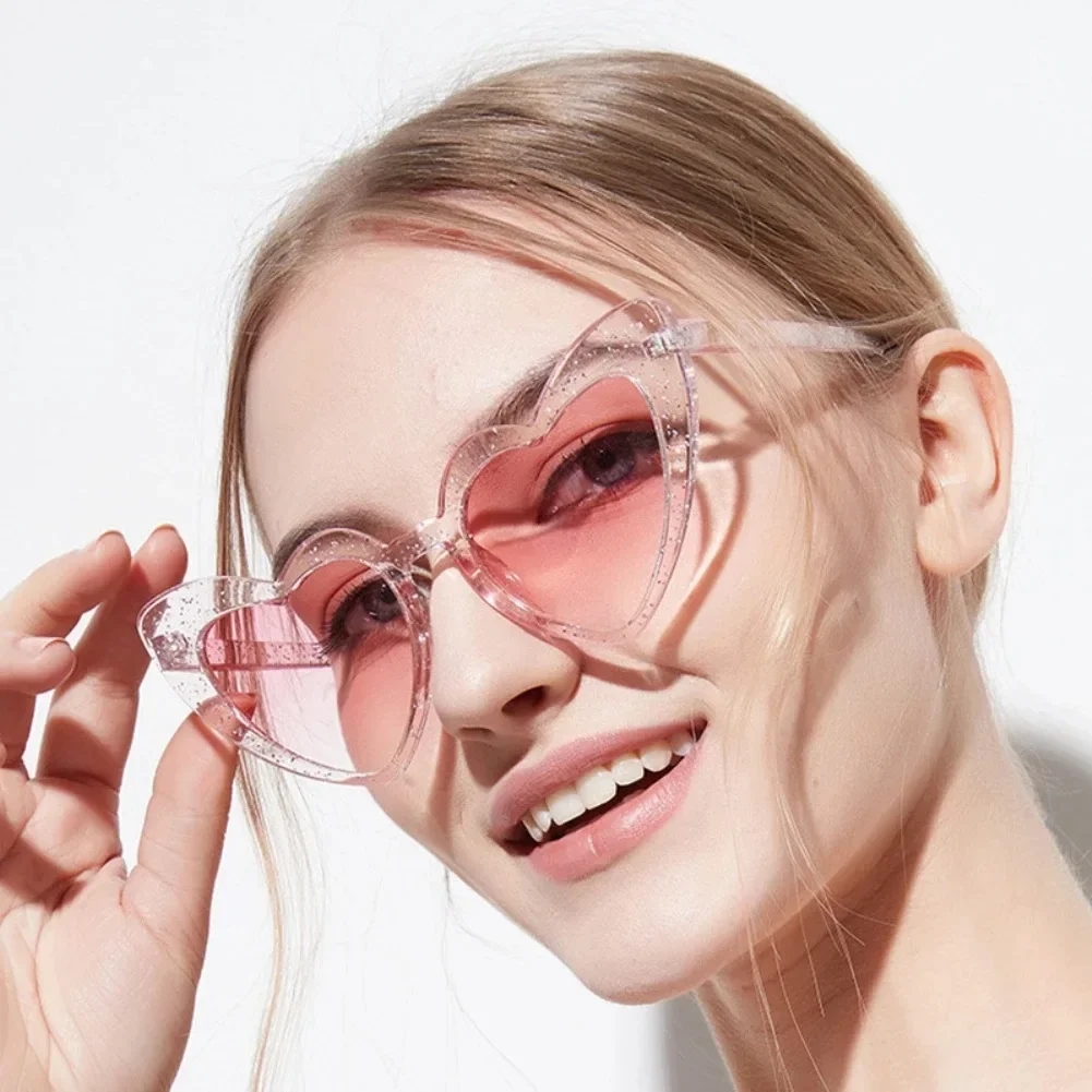 Herzförmige Sonnenbrille für J – Event Suppliers Bewertung und Preis